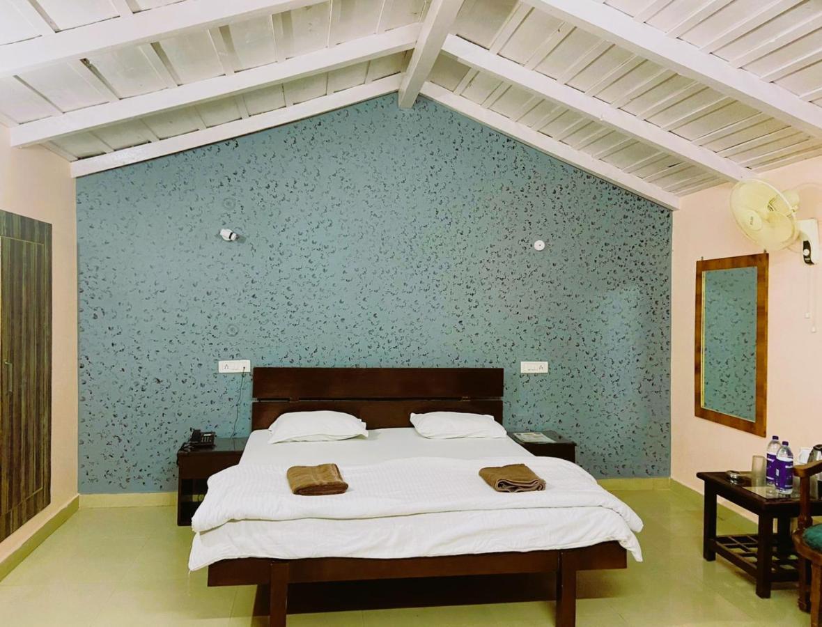 温莎小屋酒店 兰斯顿 外观 照片