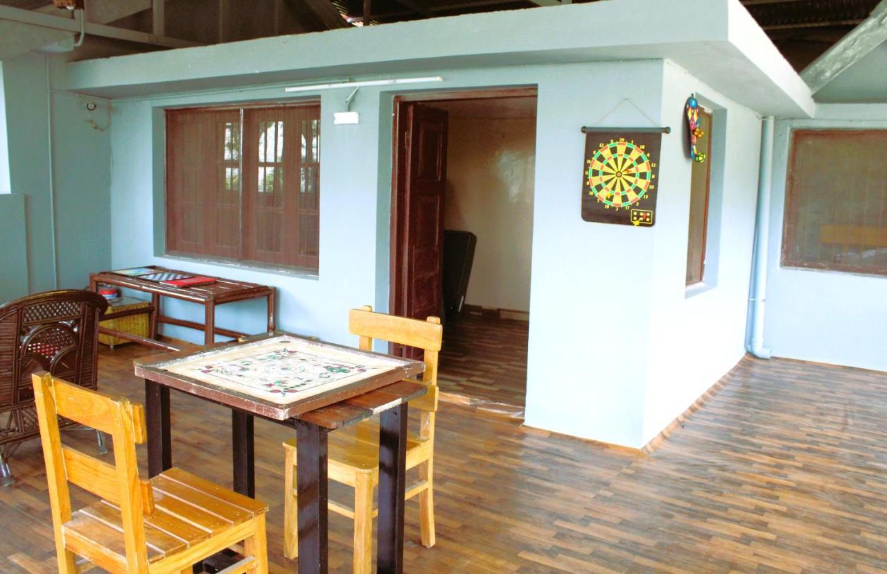温莎小屋酒店 兰斯顿 外观 照片