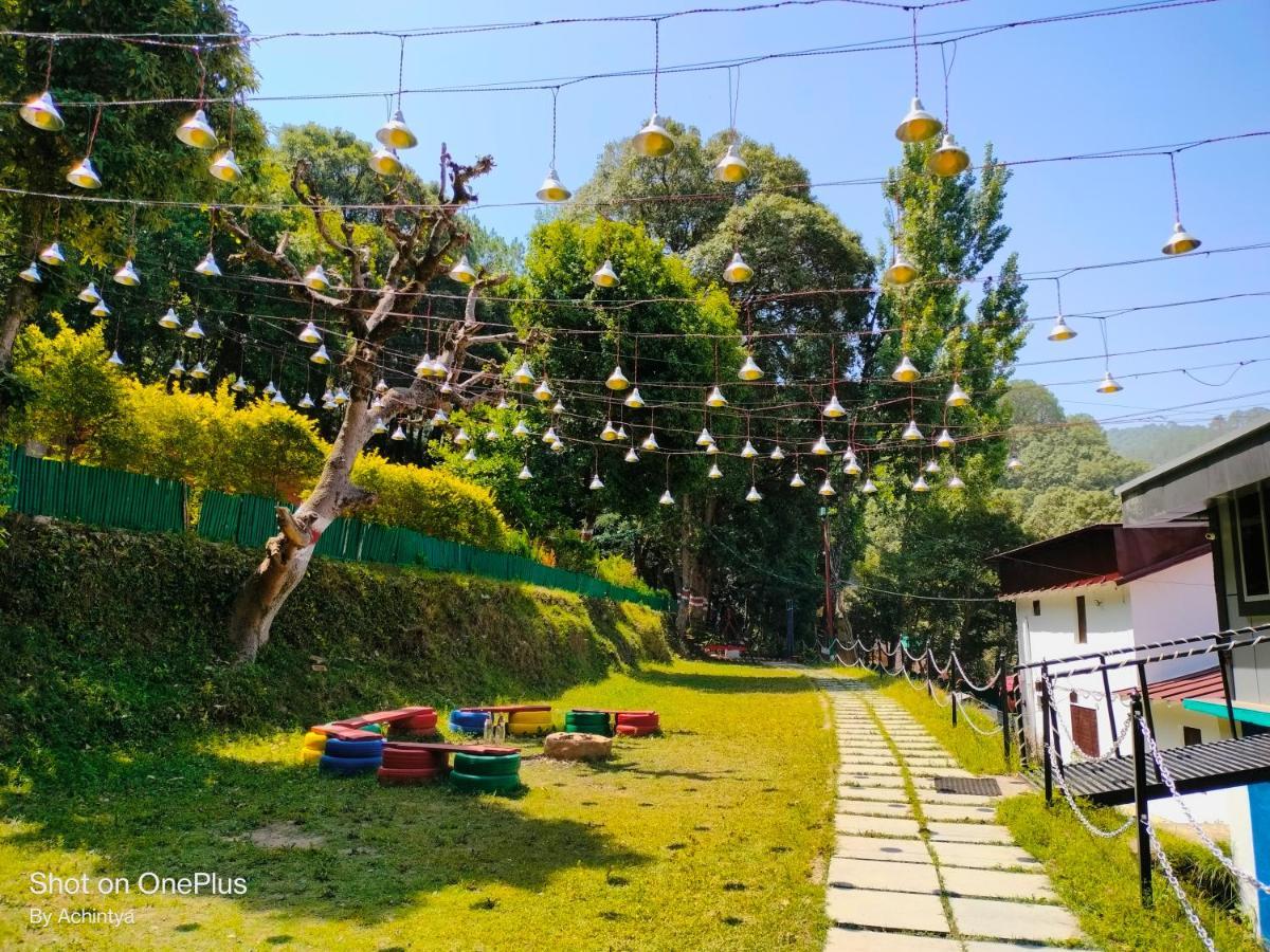 温莎小屋酒店 兰斯顿 外观 照片